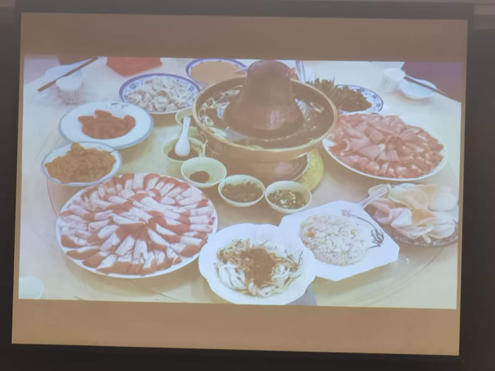 綿陽中旅行假日旅行社舉行胡楊林、南疆專列推薦會(huì)